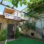 Epoch Stone House 酒店 格雷梅