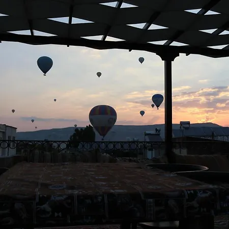 Epoch Stone House Hotel 2*