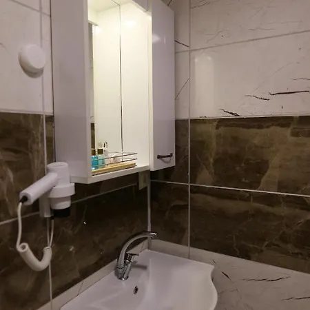 Hotel Epoch Stone House 2*