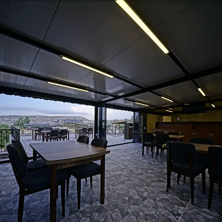 Epoch Stone House Hotel 2*