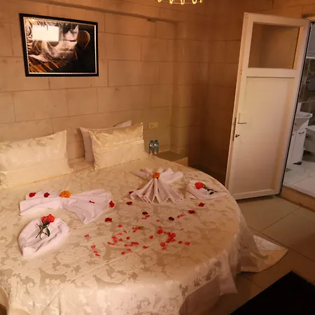 Epoch Stone House Отель Гореме