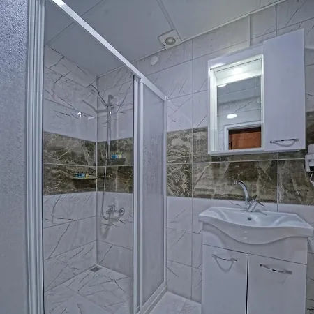 Epoch Stone House Hotel 2*