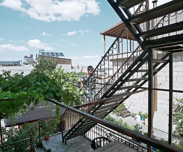 Epoch Stone House 2*