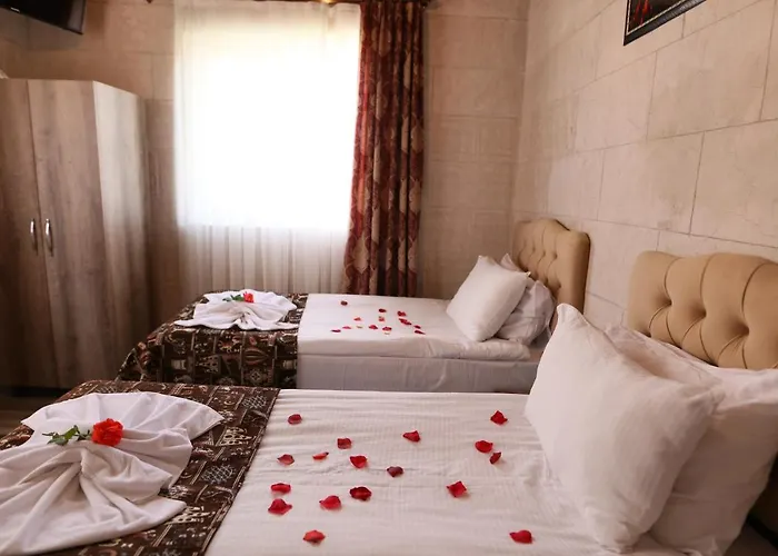 Hotel Epoch Stone House 2*