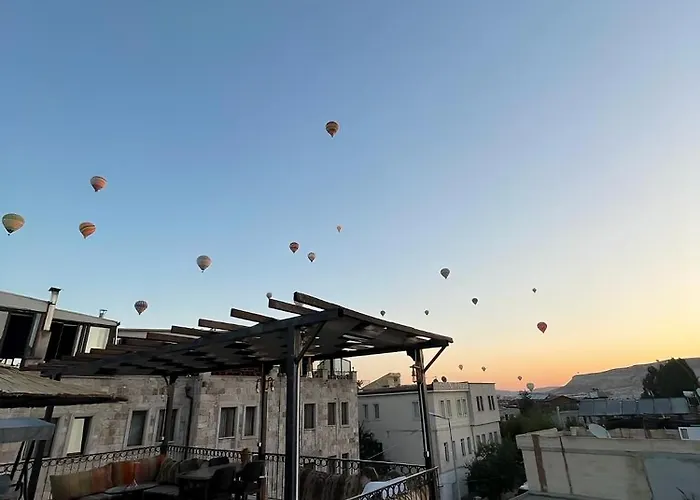 Epoch Stone House 2*